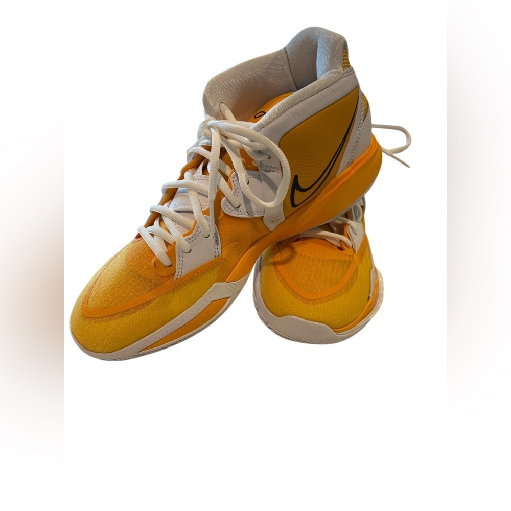 Nike Kyrie Infinity TB University Gold -  Sneakers NWOT